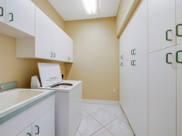 7871 CANYON LAKE CIRCLE, Orlando, FL 32835