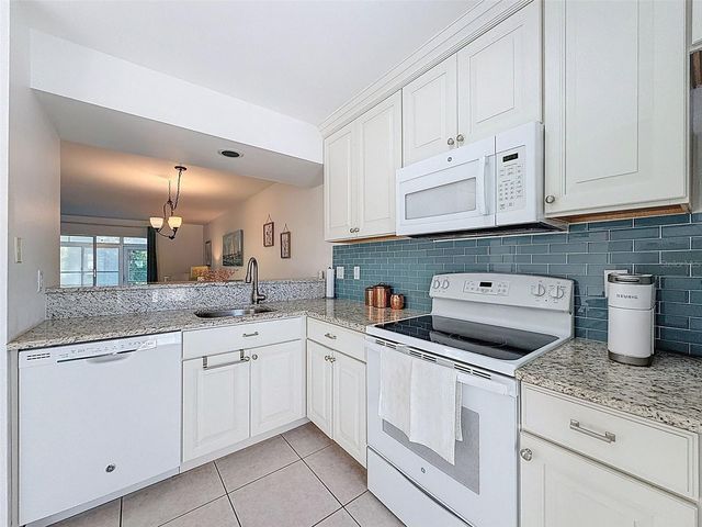 4833 MYRTLE OAK DRIVE 12, New Port Richey, FL 34653