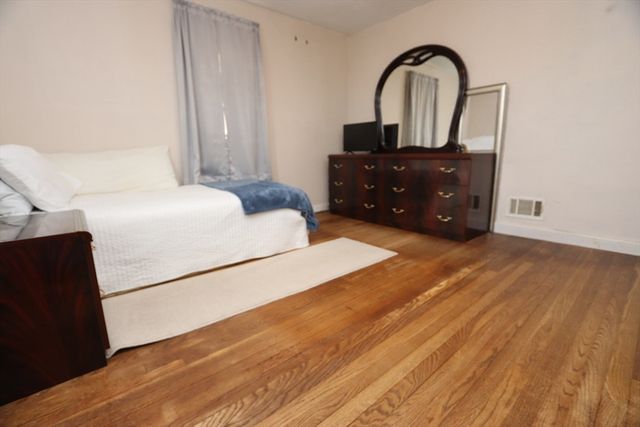 438 Proctor Ave, Revere, MA 02151