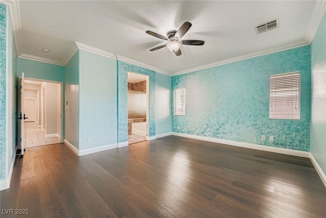 6016 Star Point Court, North Las Vegas, NV 89081