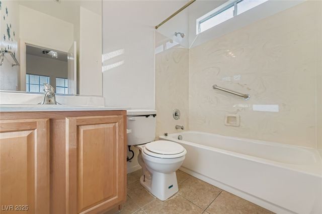 6016 Star Point Court, North Las Vegas, NV 89081