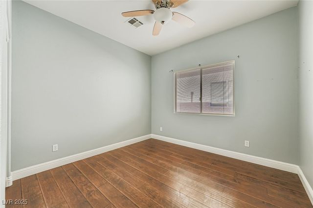 6016 Star Point Court, North Las Vegas, NV 89081