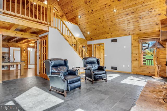 254 STUART RD, Carlisle, PA 17015