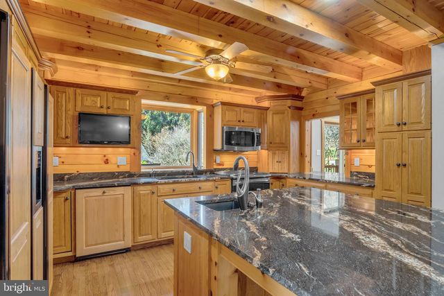254 STUART RD, Carlisle, PA 17015