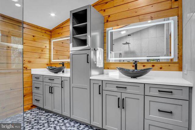 254 STUART RD, Carlisle, PA 17015