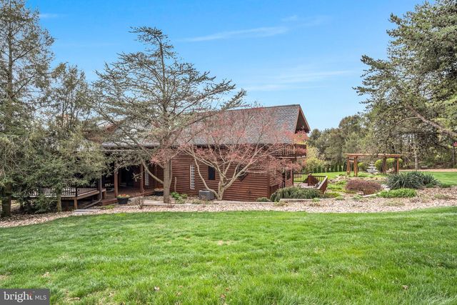 254 STUART RD, Carlisle, PA 17015