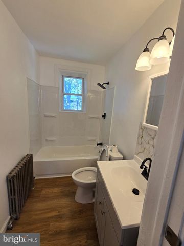367 MARLTON AVE, Camden, NJ 08105