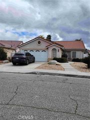 856 Harrow, Hemet, CA 92545