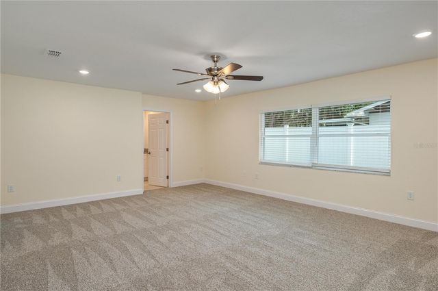 407 PRINCESS PLACE, Lakeland, FL 33803