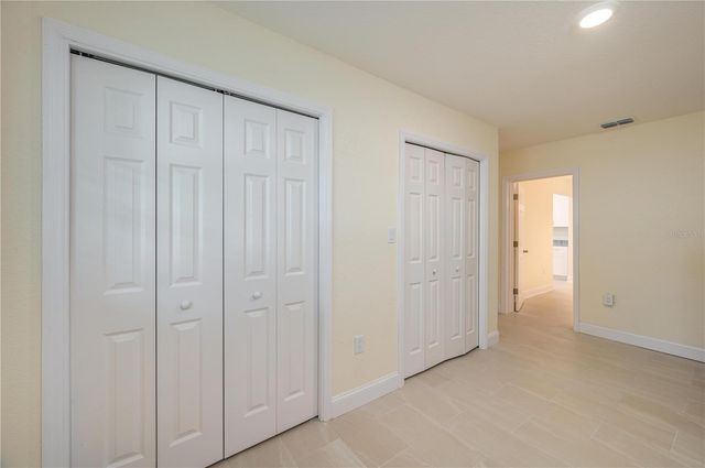 407 PRINCESS PLACE, Lakeland, FL 33803