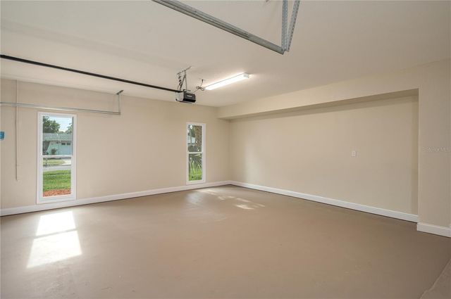 407 PRINCESS PLACE, Lakeland, FL 33803