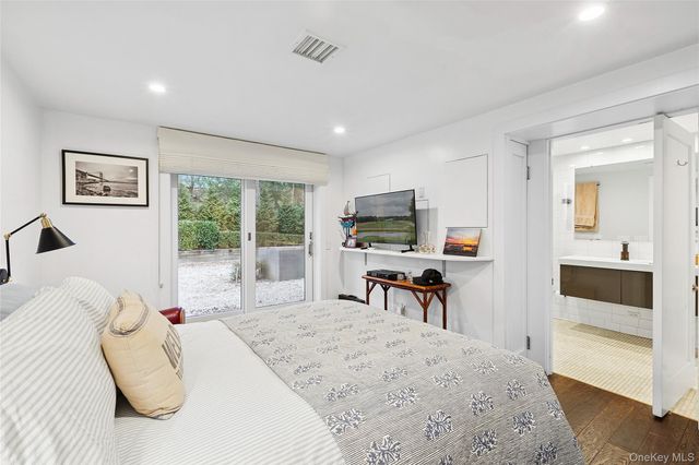 68 Three Mi Hbr Hog Crk Highway, East Hampton, NY 11937