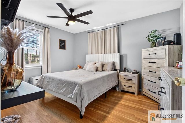 324 Green Street, Woodbridge Proper, NJ 07095