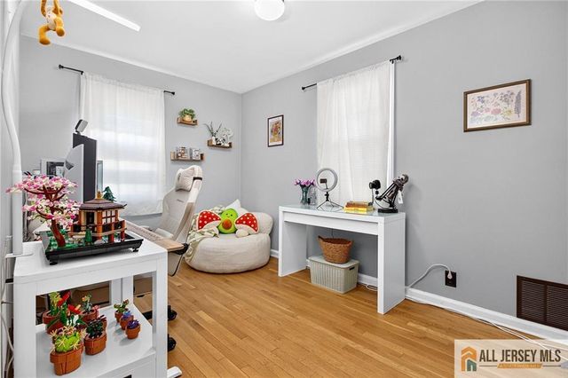 324 Green Street, Woodbridge Proper, NJ 07095