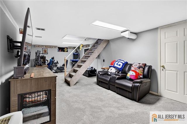 324 Green Street, Woodbridge Proper, NJ 07095