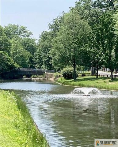324 Green Street, Woodbridge Proper, NJ 07095