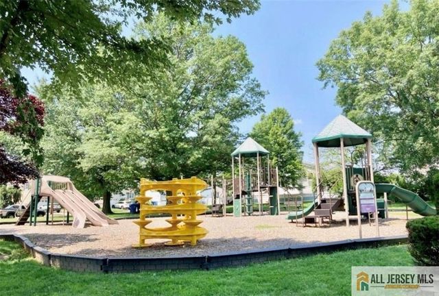 324 Green Street, Woodbridge Proper, NJ 07095