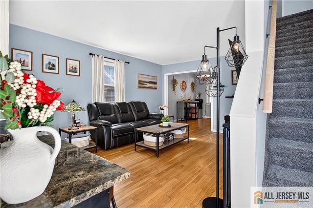 324 Green Street, Woodbridge Proper, NJ 07095