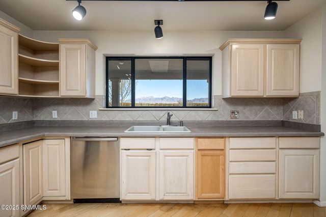 6535 N Highway 28, La Mesa, NM 88044