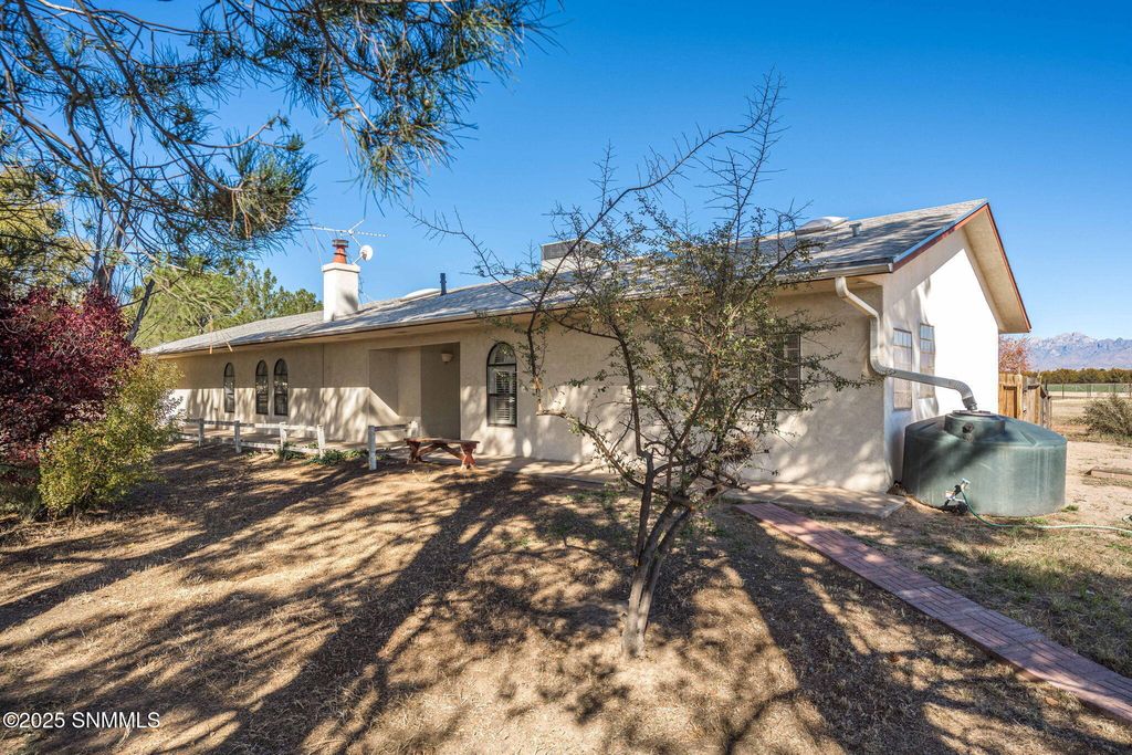 6535 N Highway 28, La Mesa, NM 88044