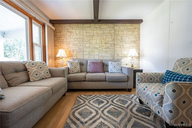 127 Broadway Street, West Seneca, NY 14224