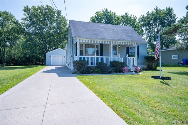 127 Broadway Street, West Seneca, NY 14224