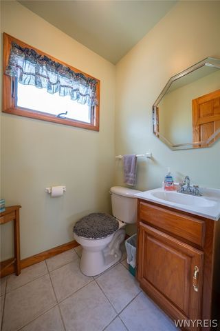 127 Broadway Street, West Seneca, NY 14224