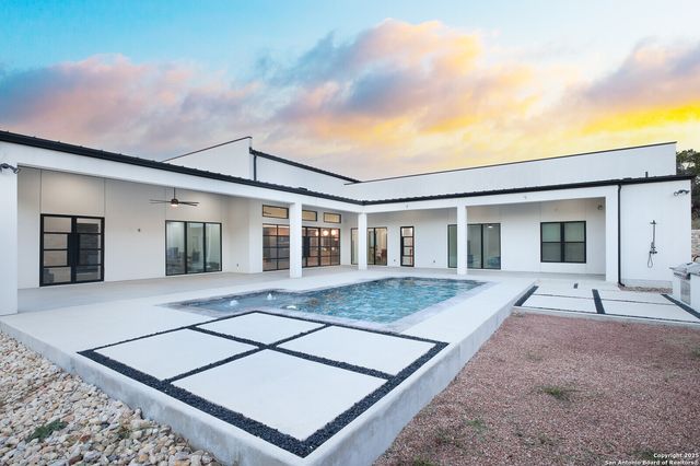 1356 Capitare, New Braunfels, TX 78132