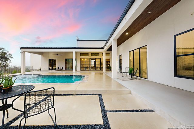 1356 Capitare, New Braunfels, TX 78132