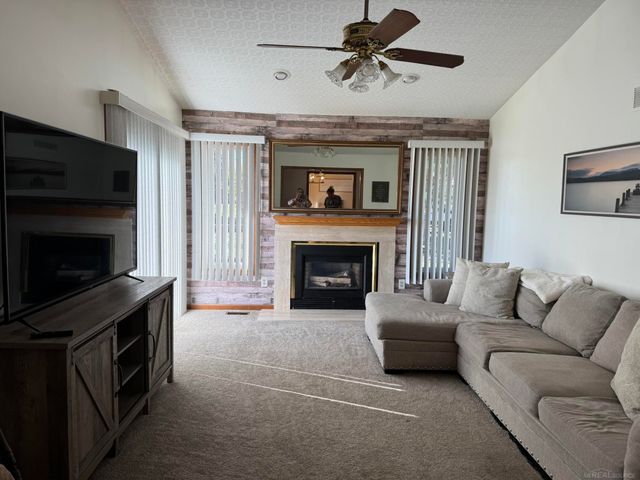 41201 Whispering Oaks Drive, Clinton Township, MI 48038