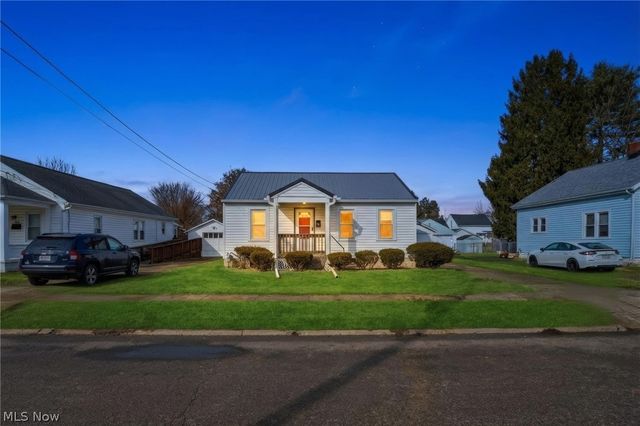 921 Echo Avenue, Zanesville, OH 43701