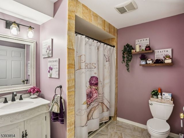 20 Mountain Ave 9, Paterson City, NJ 07501