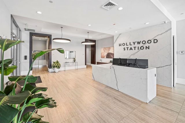 140 S Dixie Highway 813, Hollywood, FL 33020