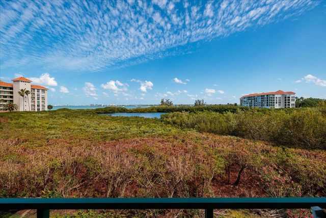 4801 OSPREY DRIVE S 207, St Petersburg, FL 33711