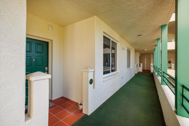 4801 OSPREY DRIVE S 207, St Petersburg, FL 33711