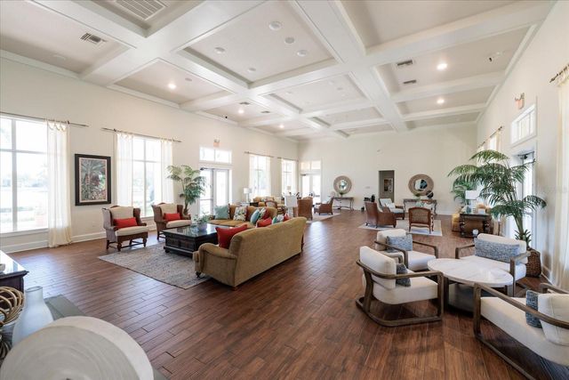 4801 OSPREY DRIVE S 207, St Petersburg, FL 33711