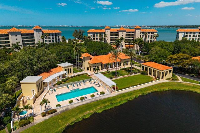 4801 OSPREY DRIVE S 207, St Petersburg, FL 33711