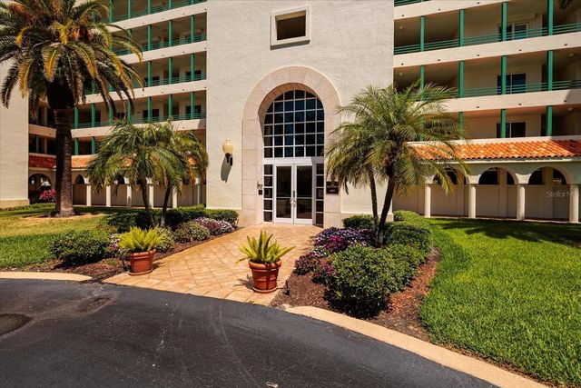 4801 OSPREY DRIVE S 207, St Petersburg, FL 33711
