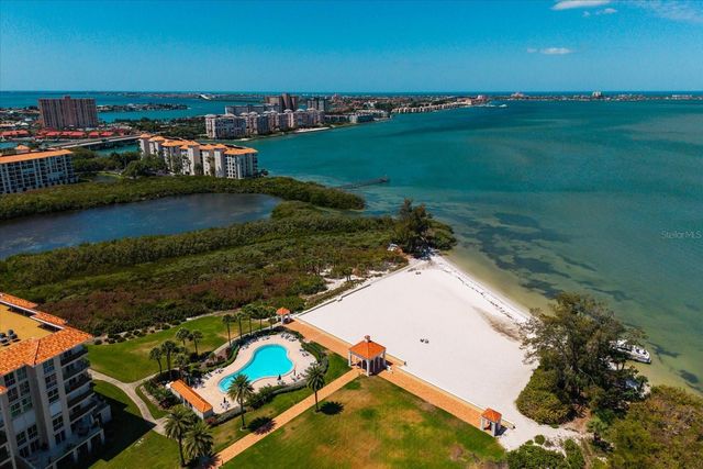 4801 OSPREY DRIVE S 207, St Petersburg, FL 33711