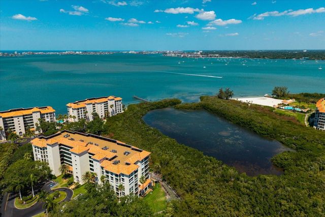 4801 OSPREY DRIVE S 207, St Petersburg, FL 33711