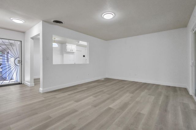 1625 Brentwood Ct, Modesto, CA 95350