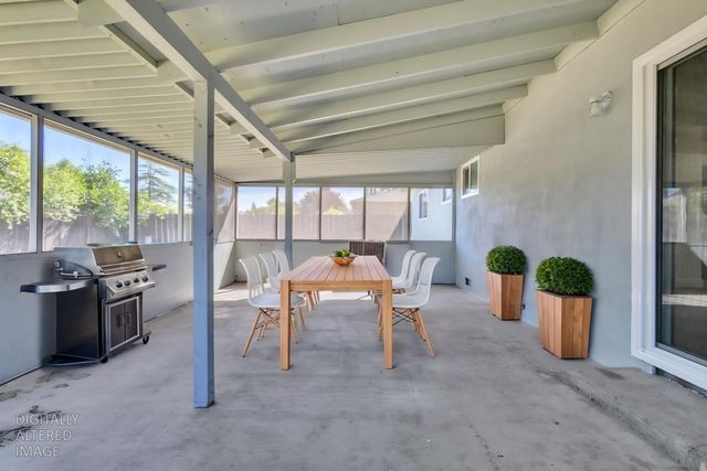 1625 Brentwood Ct, Modesto, CA 95350