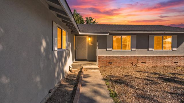 1625 Brentwood Ct, Modesto, CA 95350