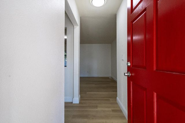 1625 Brentwood Ct, Modesto, CA 95350