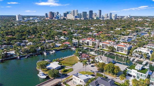 1429 SE 12th Court, Fort Lauderdale, FL 33316