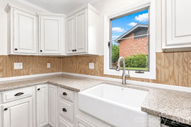 1349 Radio Road, Statesville, NC 28625