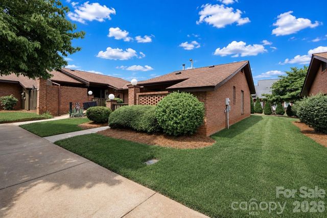 1349 Radio Road, Statesville, NC 28625