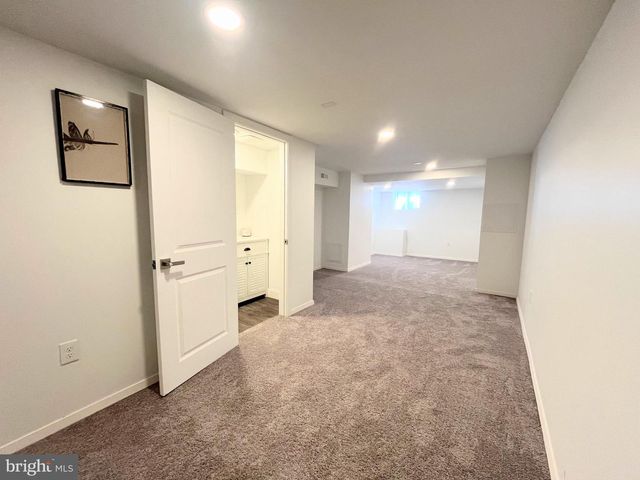 5709 HOFFMAN AVE, Philadelphia, PA 19143