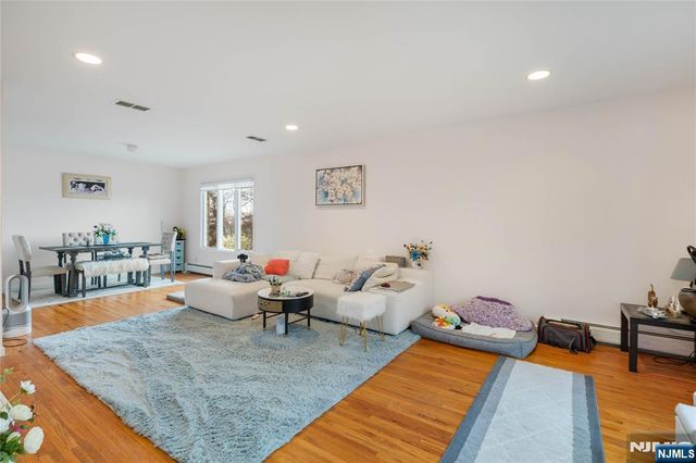 120 E Edsall Boulevard, Palisades Park, NJ 07650