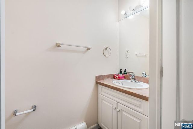 120 E Edsall Boulevard, Palisades Park, NJ 07650